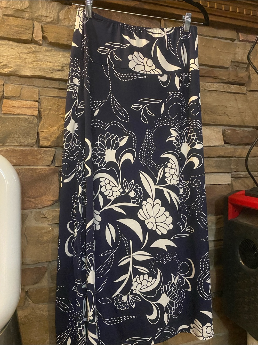 Women’s Navy & White Floral Skirt